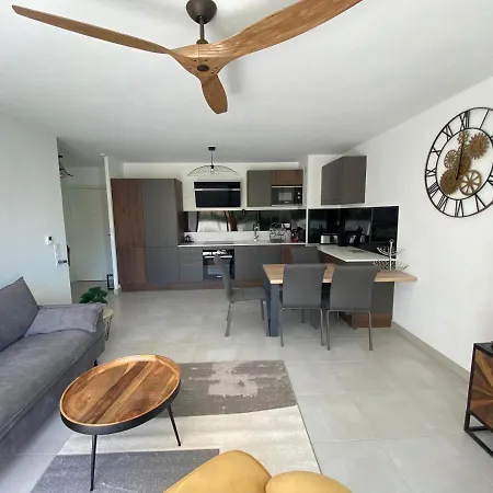 Apartment T3, Jardin, Proche A Pied *